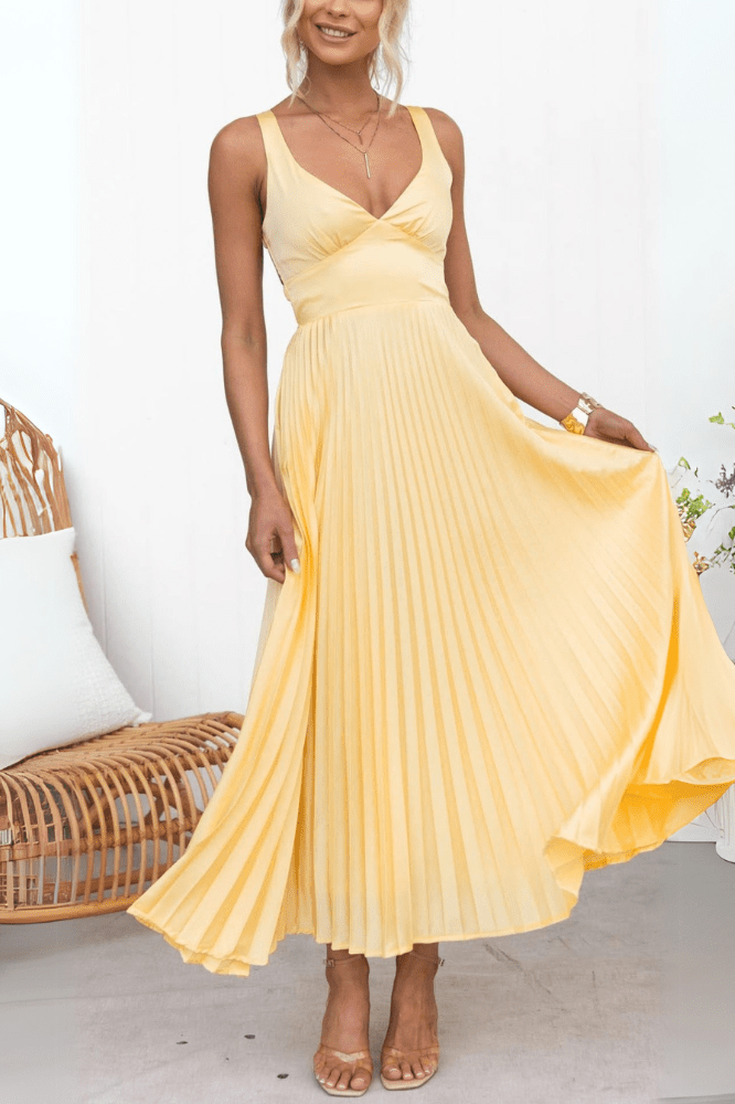 SOKYND Fenella Flowing Pleated Maxi Dress DressS
