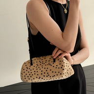 Anna Cheetah Kunstfell-Schultertasche