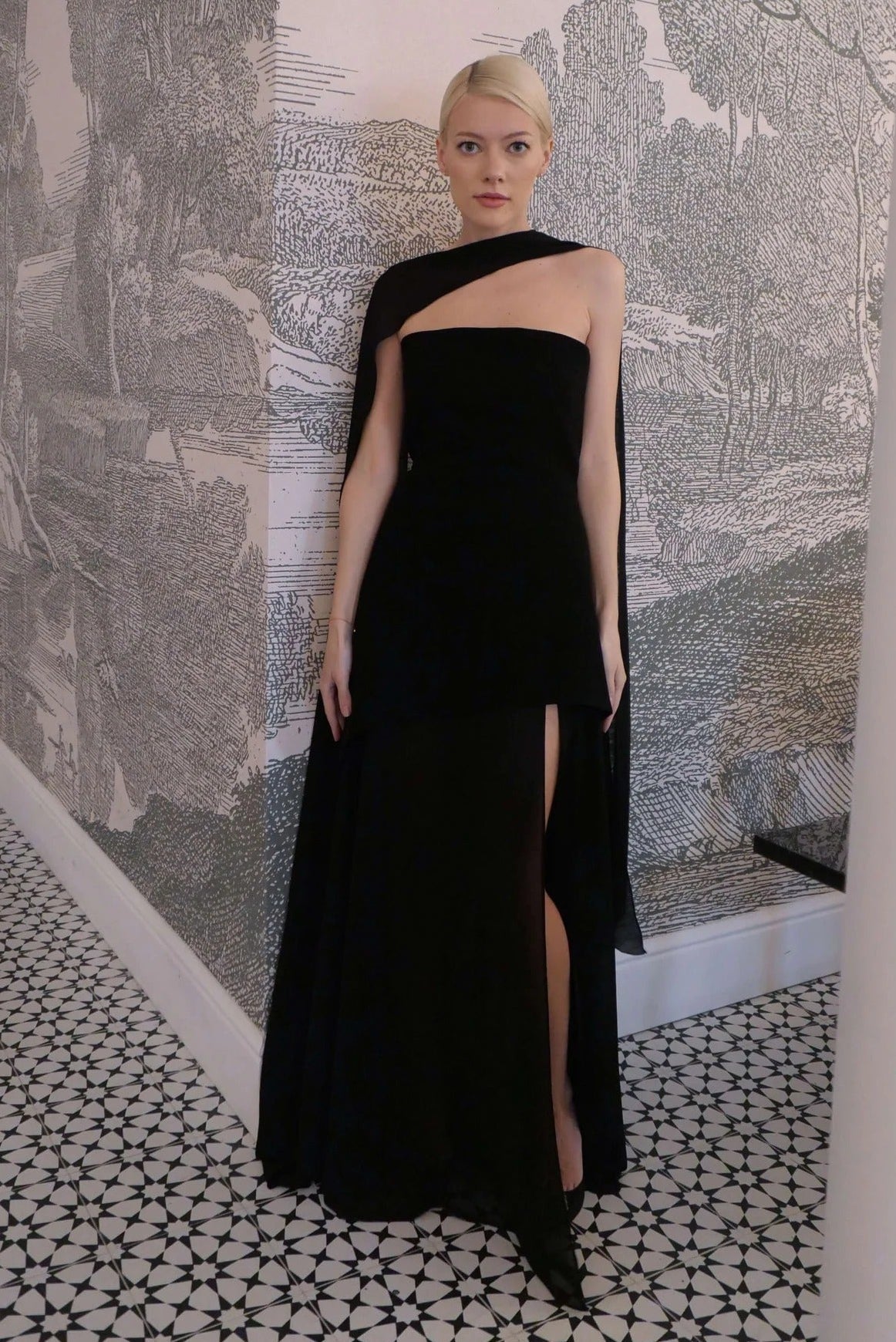 Ambre Asymmetrisches Transparentes Maxikleid