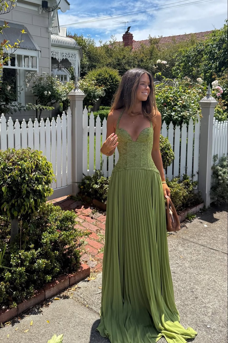 Indra Plissiertes Korsett-Maxikleid