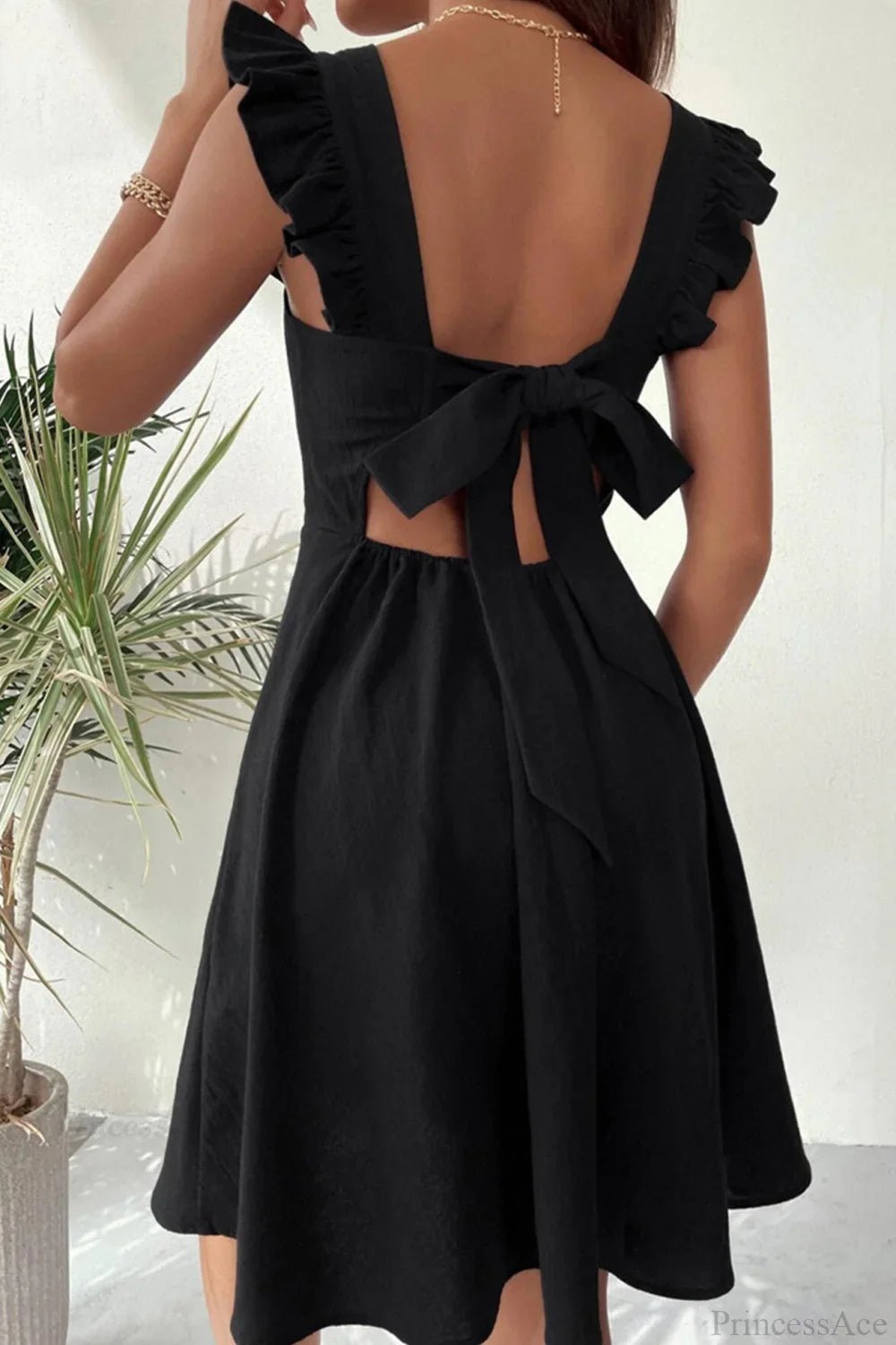 Carmen ärmelloses Minikleid mit Rüschenschleife am Rücken