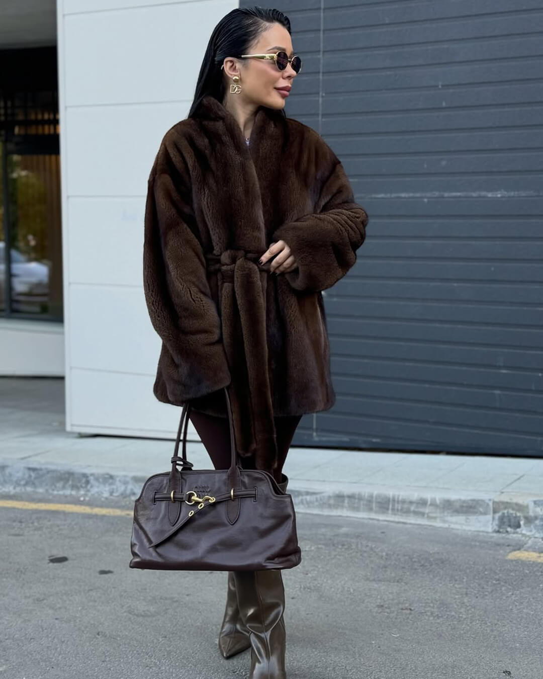 Daniela Gürtel-Kunstfell-Jacke