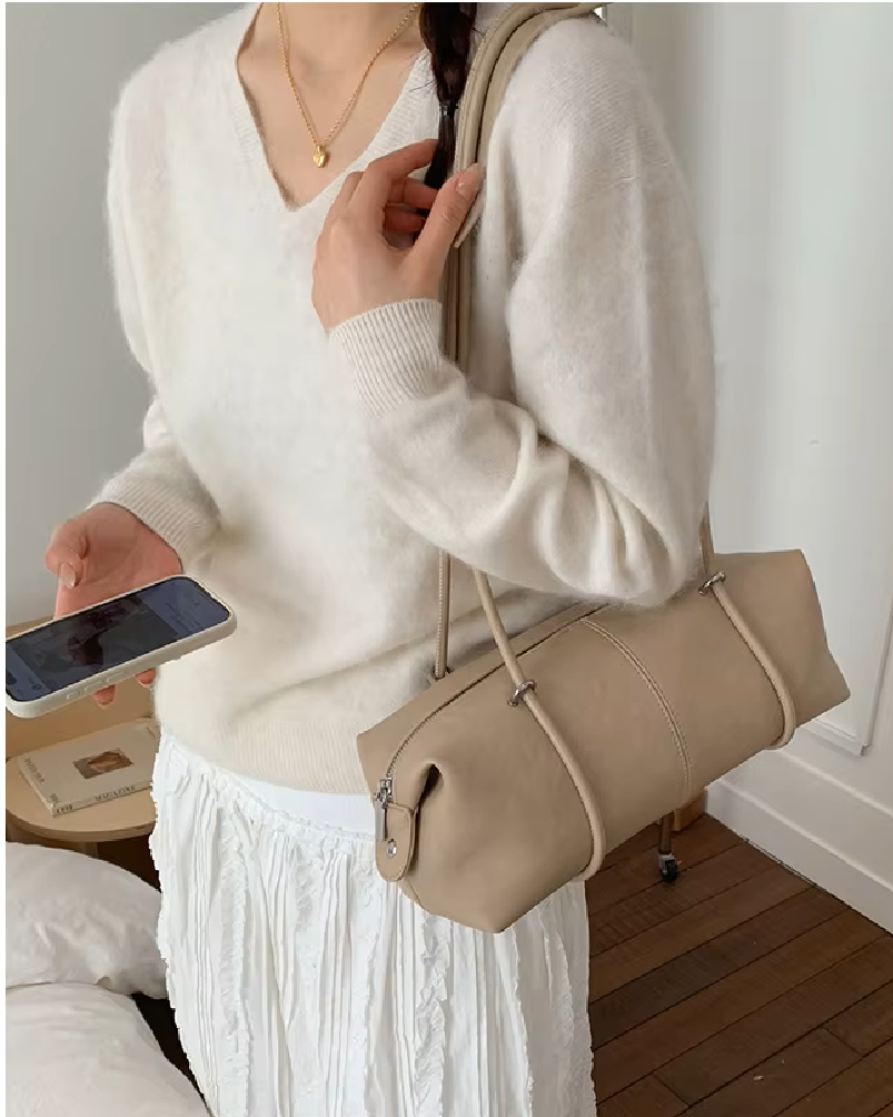 Sandra Boston Pillow Bag
