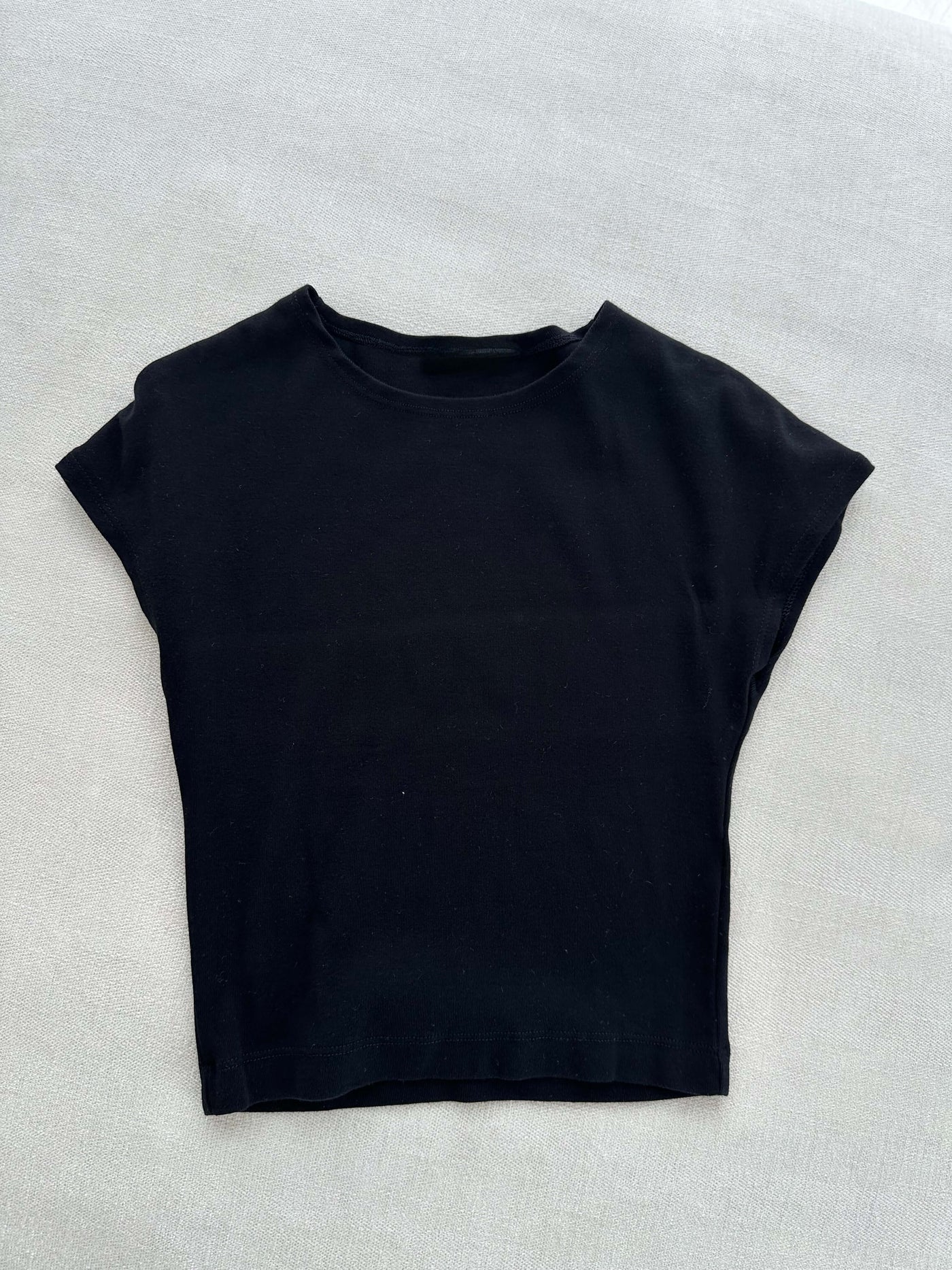 Short sleeve t-shirt in black