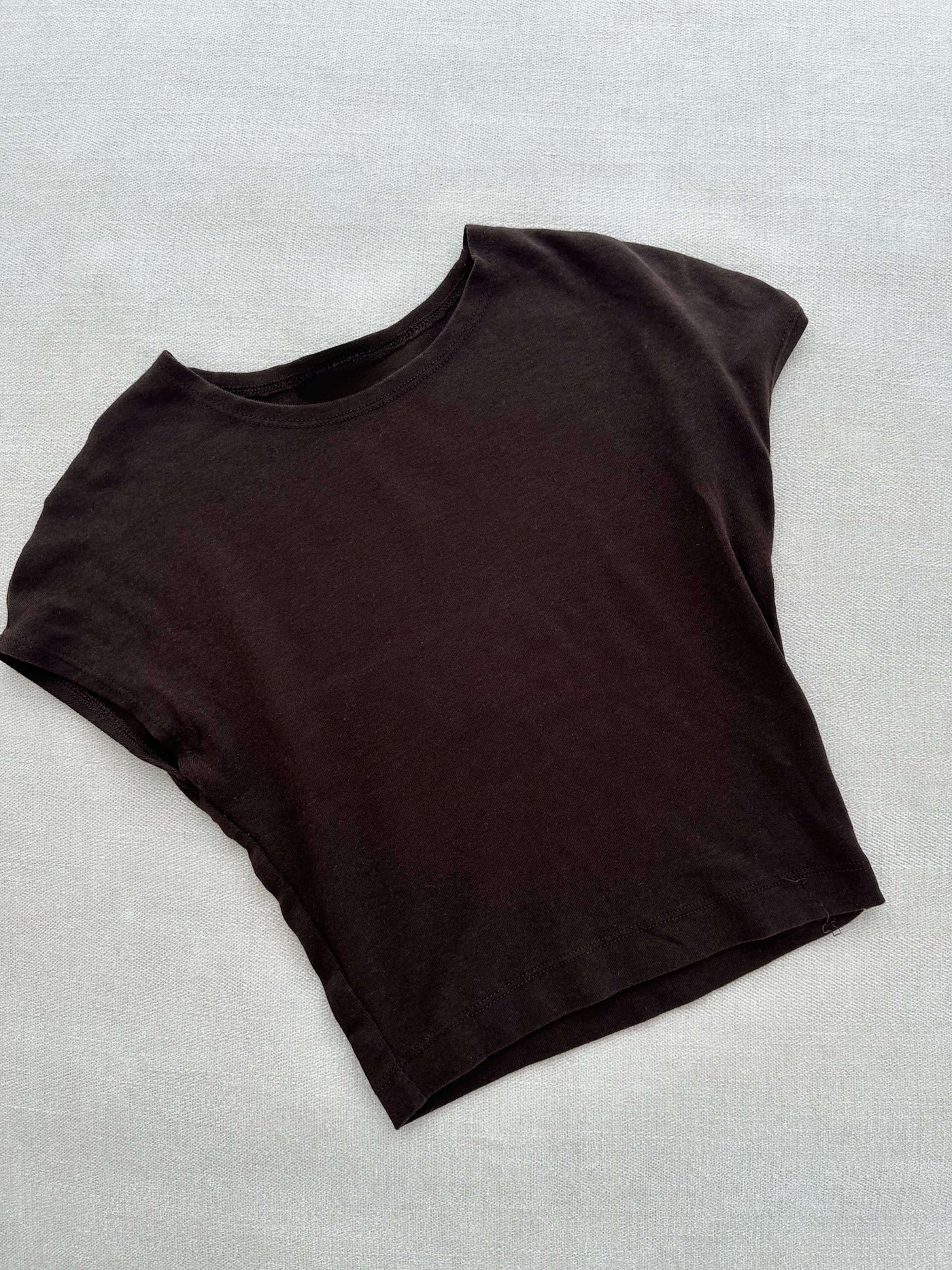 Short sleeve t-shirt in dark brown