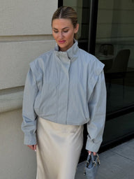 Alice Kurz geschnittener Windbreaker
