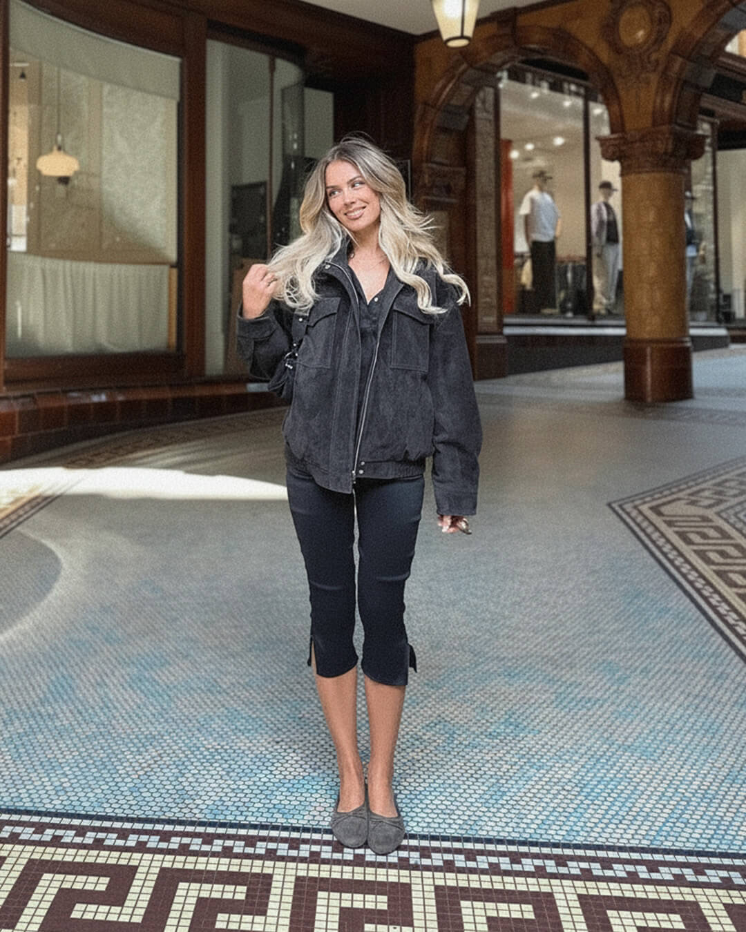SOKYND Alyssa Suede Bomber Jacket Coats & JacketsVx1772777205908392220Navy BlueS