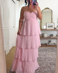 Adela trägerloses plissiertes Stufen-Maxikleid [max 255]