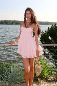 Demetra Chiffon-Minikleid mit Carmenausschnitt
