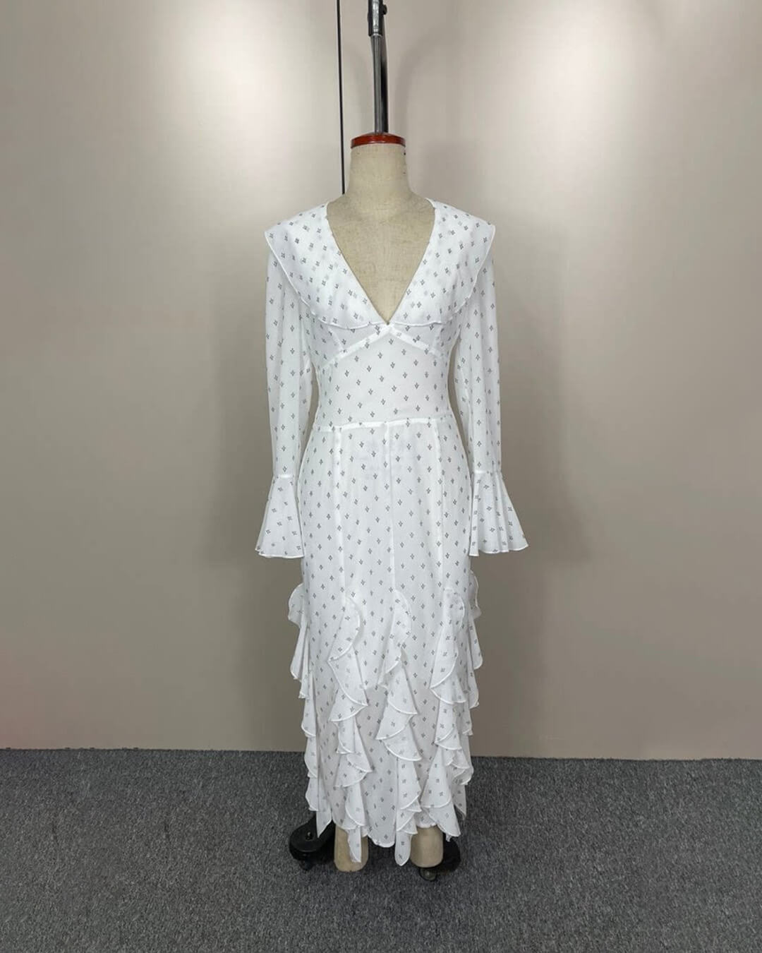 Gloria ausgestelltes Ärmelvolant Maxikleid