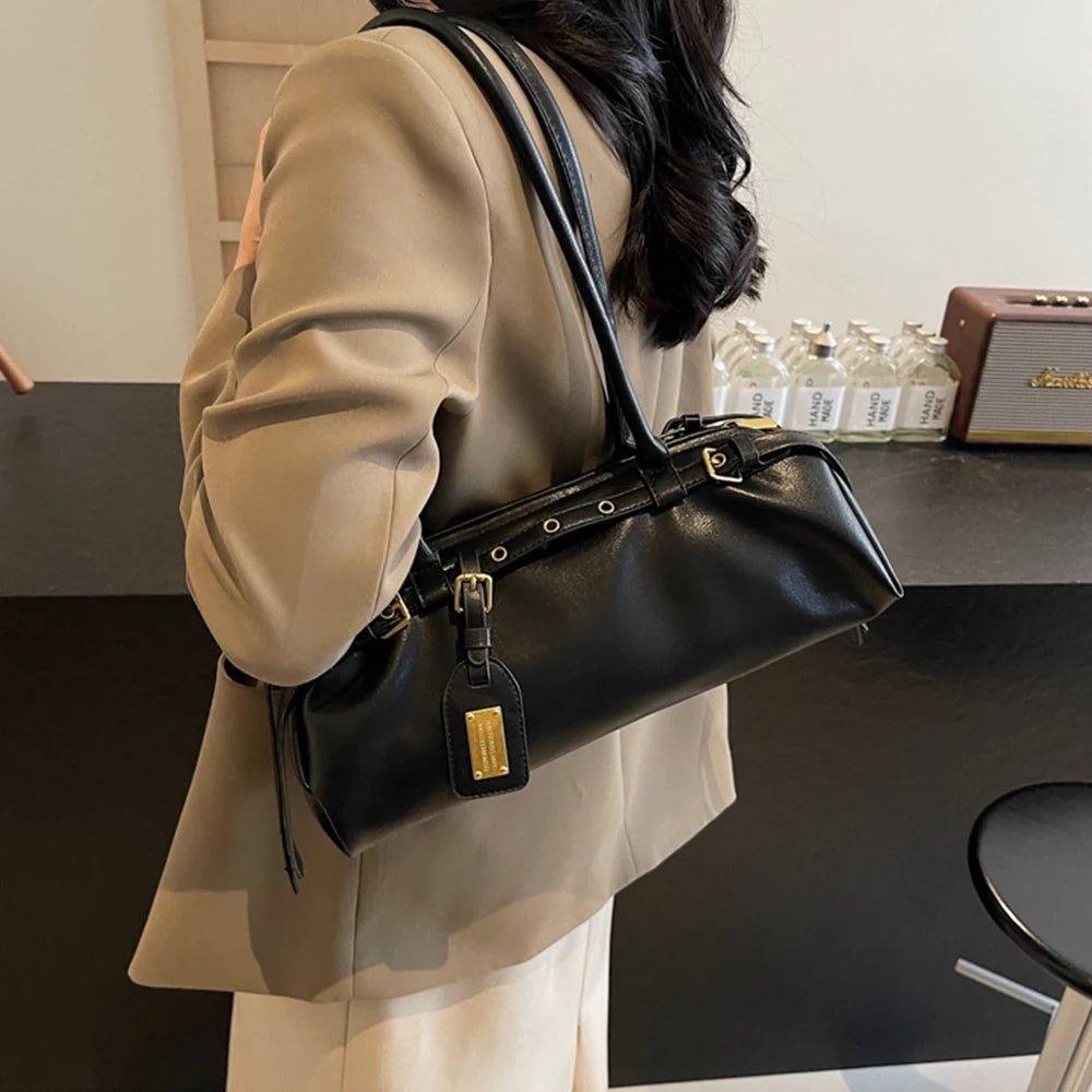 SOKYND Melanie Structured Shoulder Bag BagSOKYND-358103-BLA-OS-68951Black