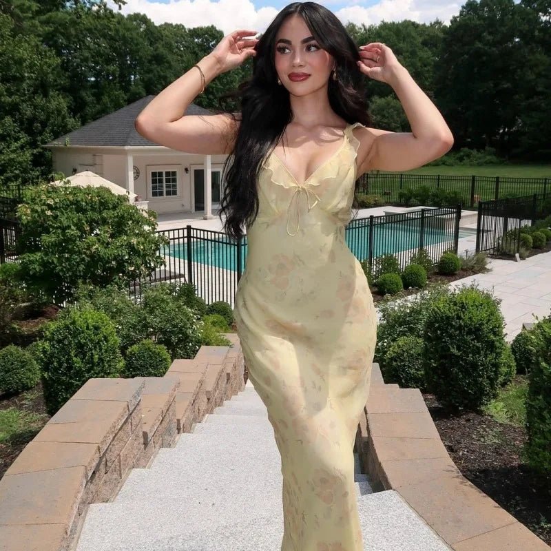 SOKYND Sylvie Floral Plunge Maxi Dress DressYellowM